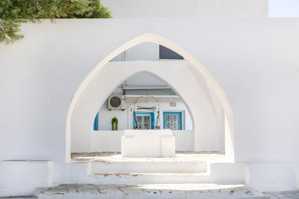 Avgerinos Villa Naxos City Esterno foto