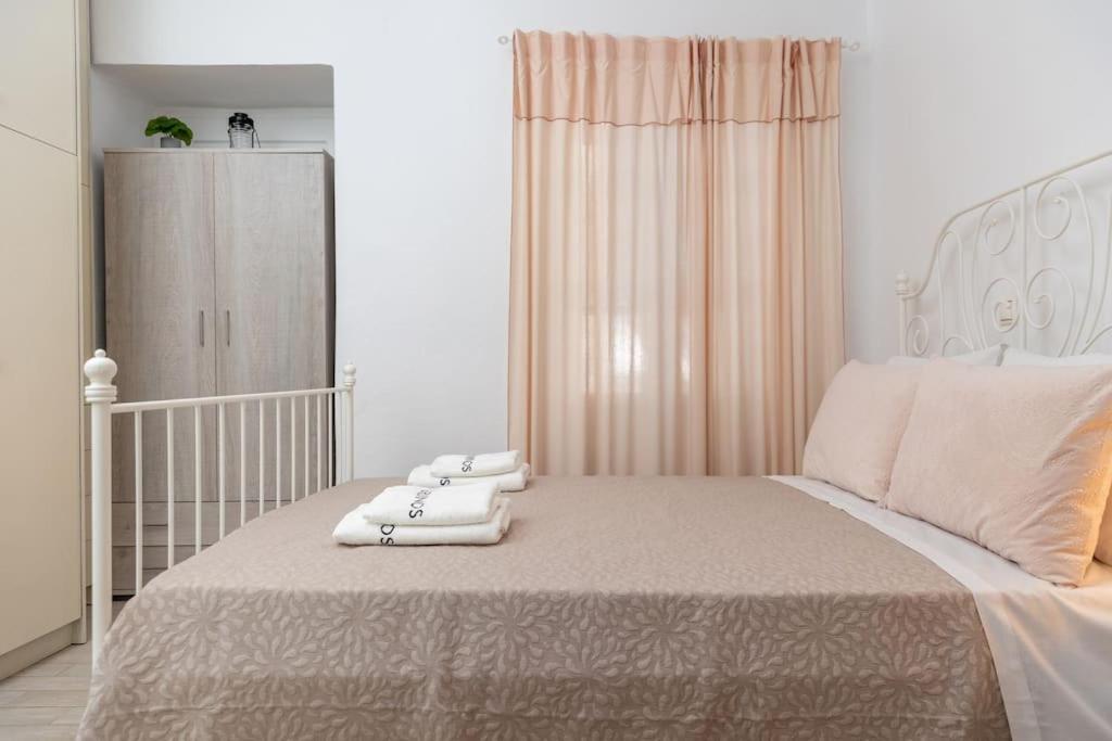 Avgerinos Villa Naxos City Esterno foto