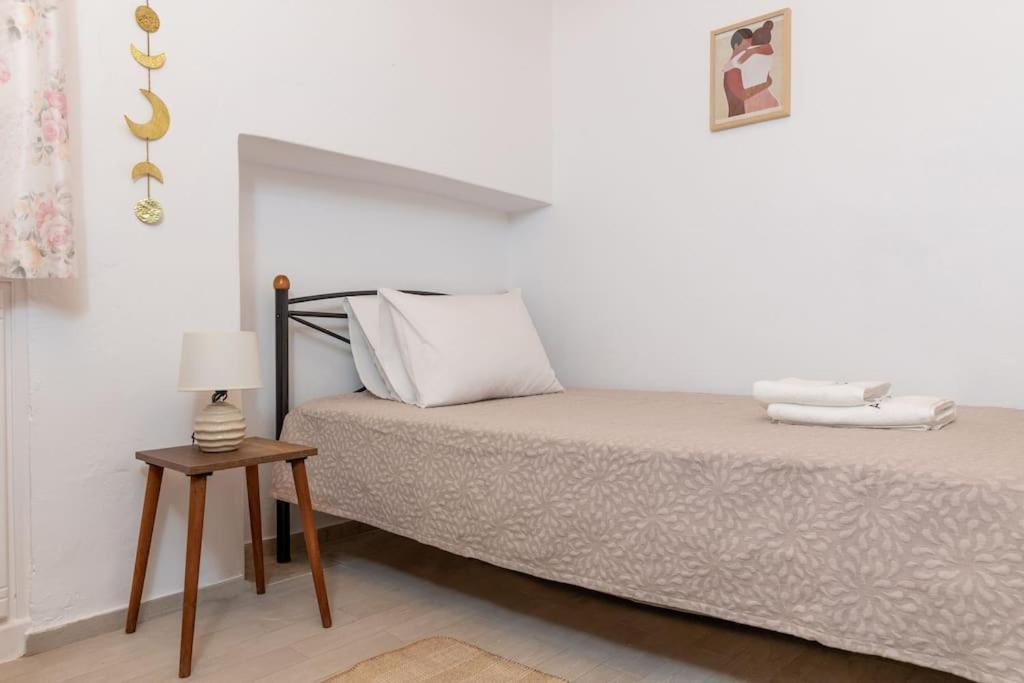 Avgerinos Villa Naxos City Esterno foto